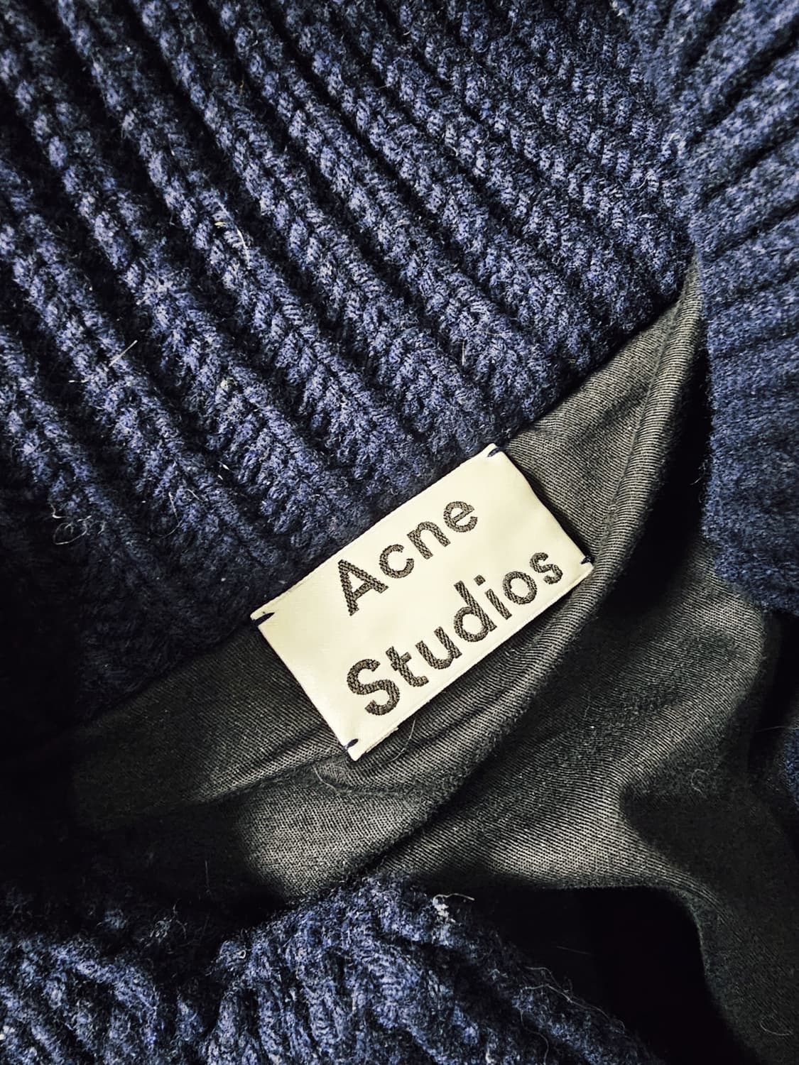 아크네 스튜디오 헤비 울 가디건 상품이미지5