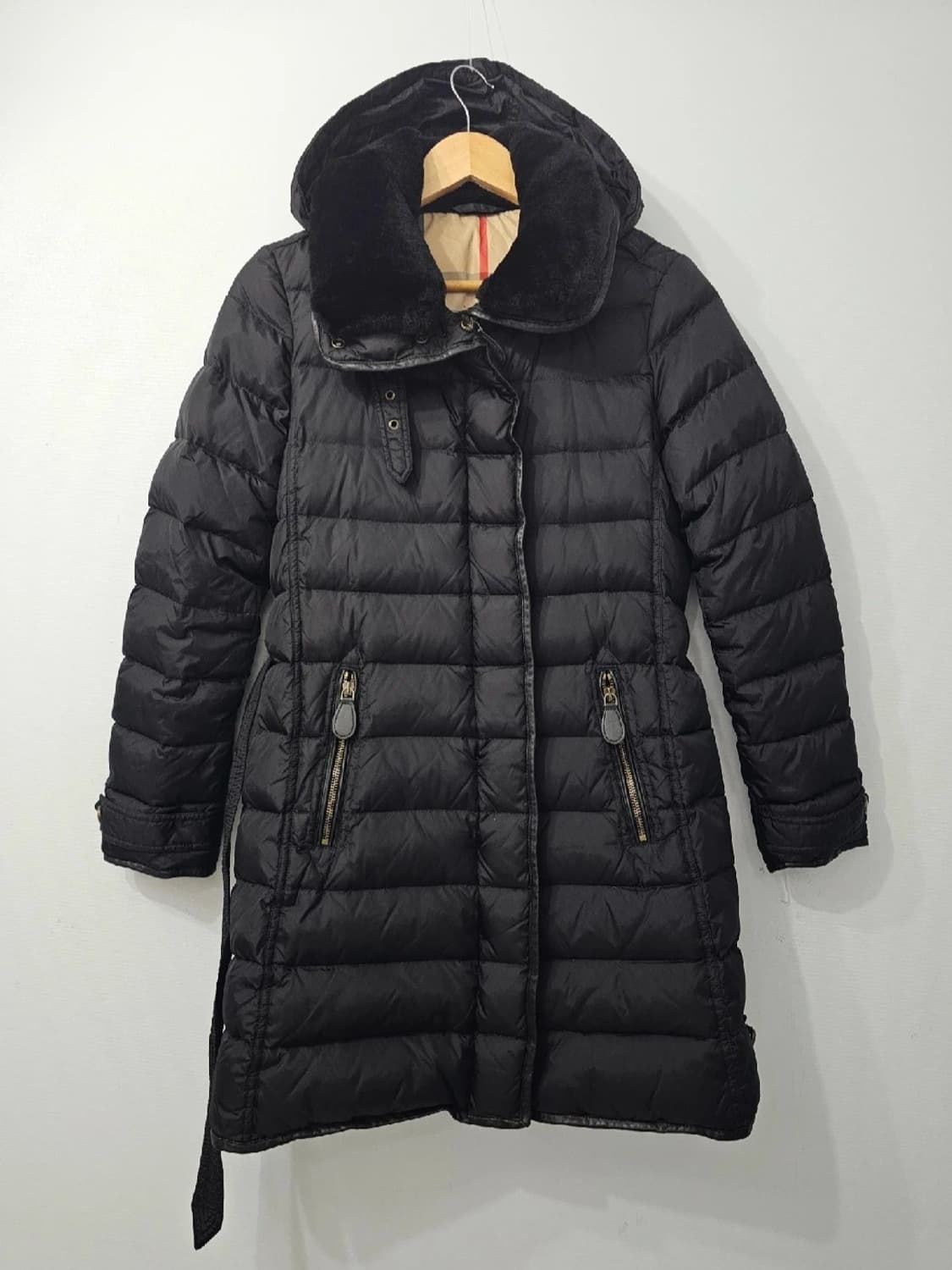 정품 버버리 블랙 벨티드 롱패딩 ~55 상품이미지2