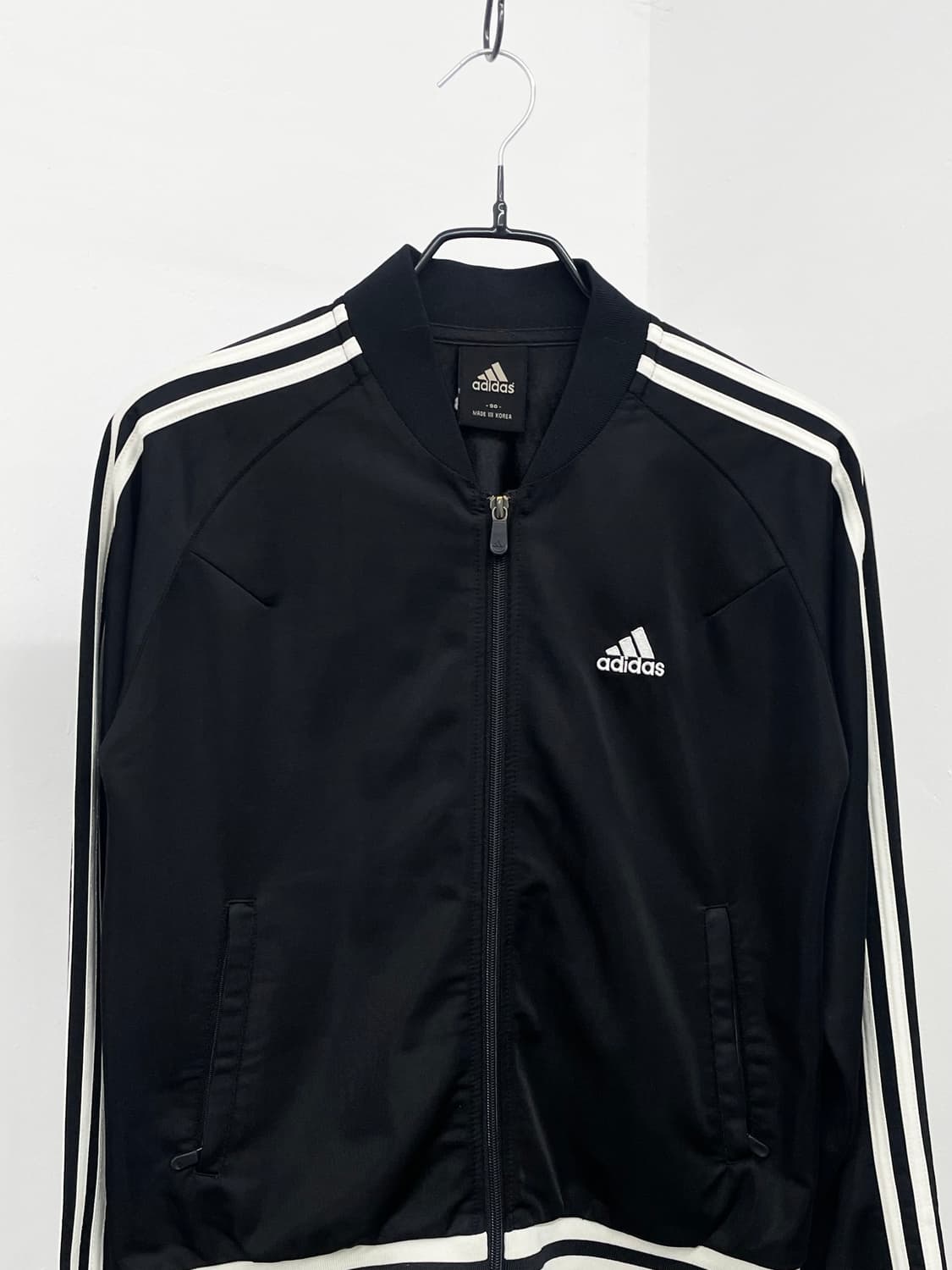 아디다스 검흰 로고 트랙탑 상품이미지6