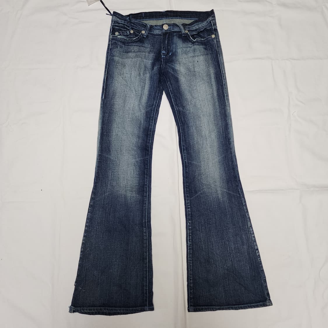 Rock&Republic Y2k 큐빅 나팔바지 부츠컷 데님팬츠 상품이미지2