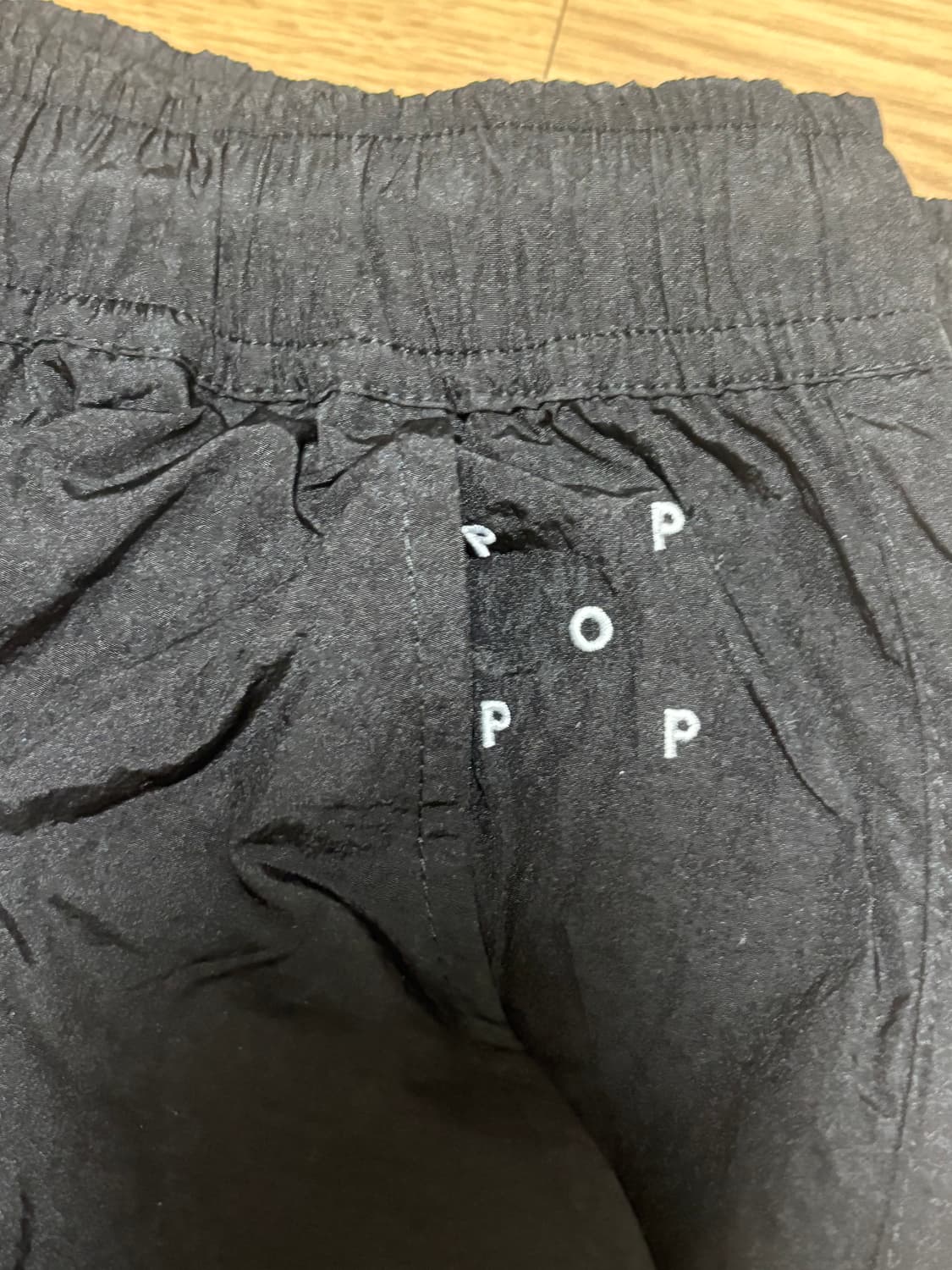 [새상품] 팝 트레이딩 컴퍼니 나일론 팬츠 블랙  상품이미지9