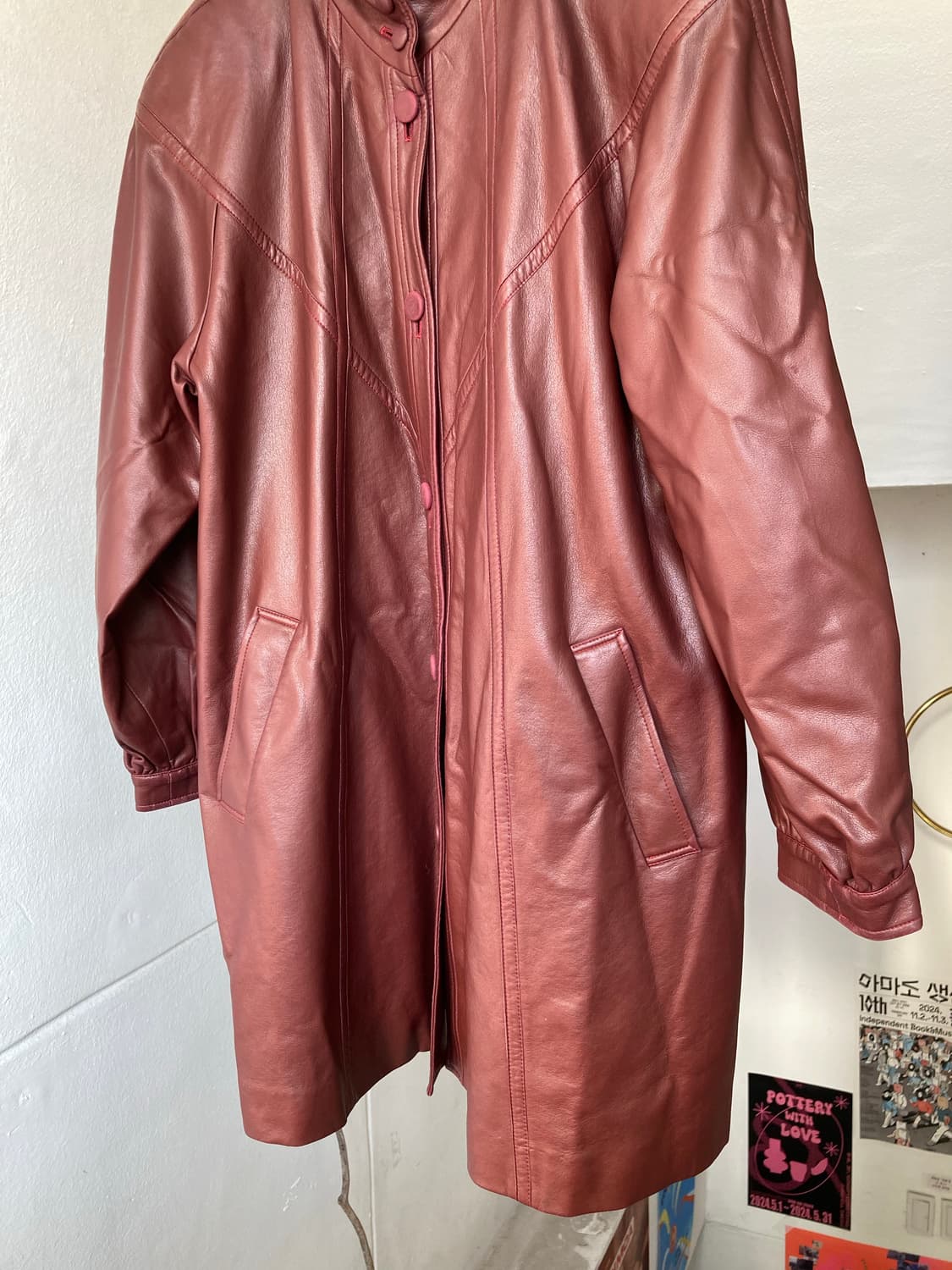 비건 가죽(가죽 x) 버건디 코트 상품이미지3