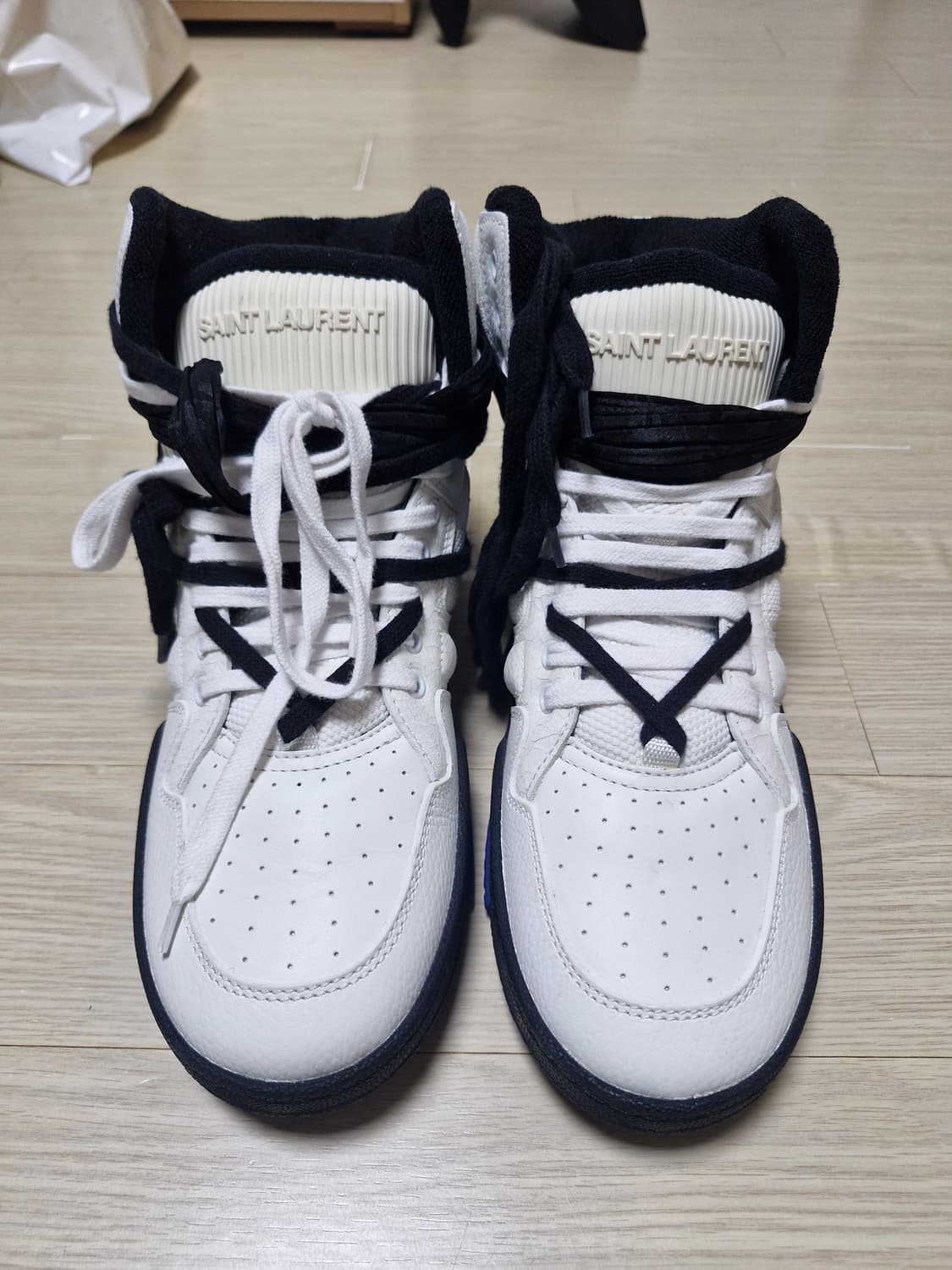 (43) 생로랑 큐어 하이 스니커즈 새상품 상품이미지2