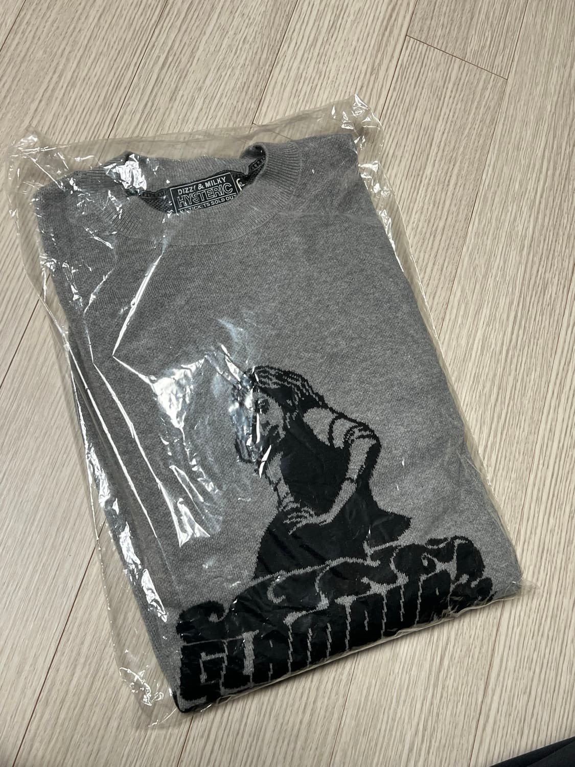 [L] 히스테릭 글래머 니트 스웨터 새상품 그레이 상품이미지1