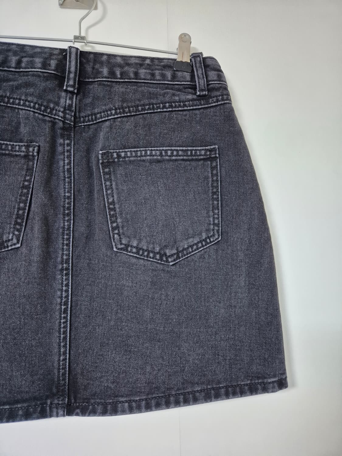 무신사스탠다드 우먼즈 데님 미니 스커트 상품이미지7