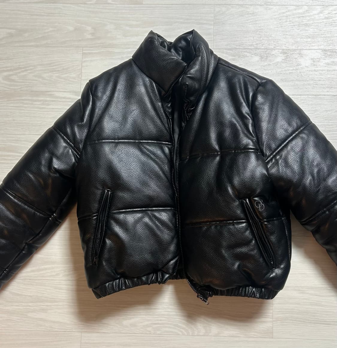 오도어 레더 패딩 상품이미지2