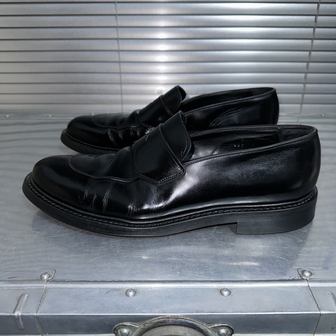 00s 빈티지 프라다 가죽 스톰퍼 로퍼 상품이미지4