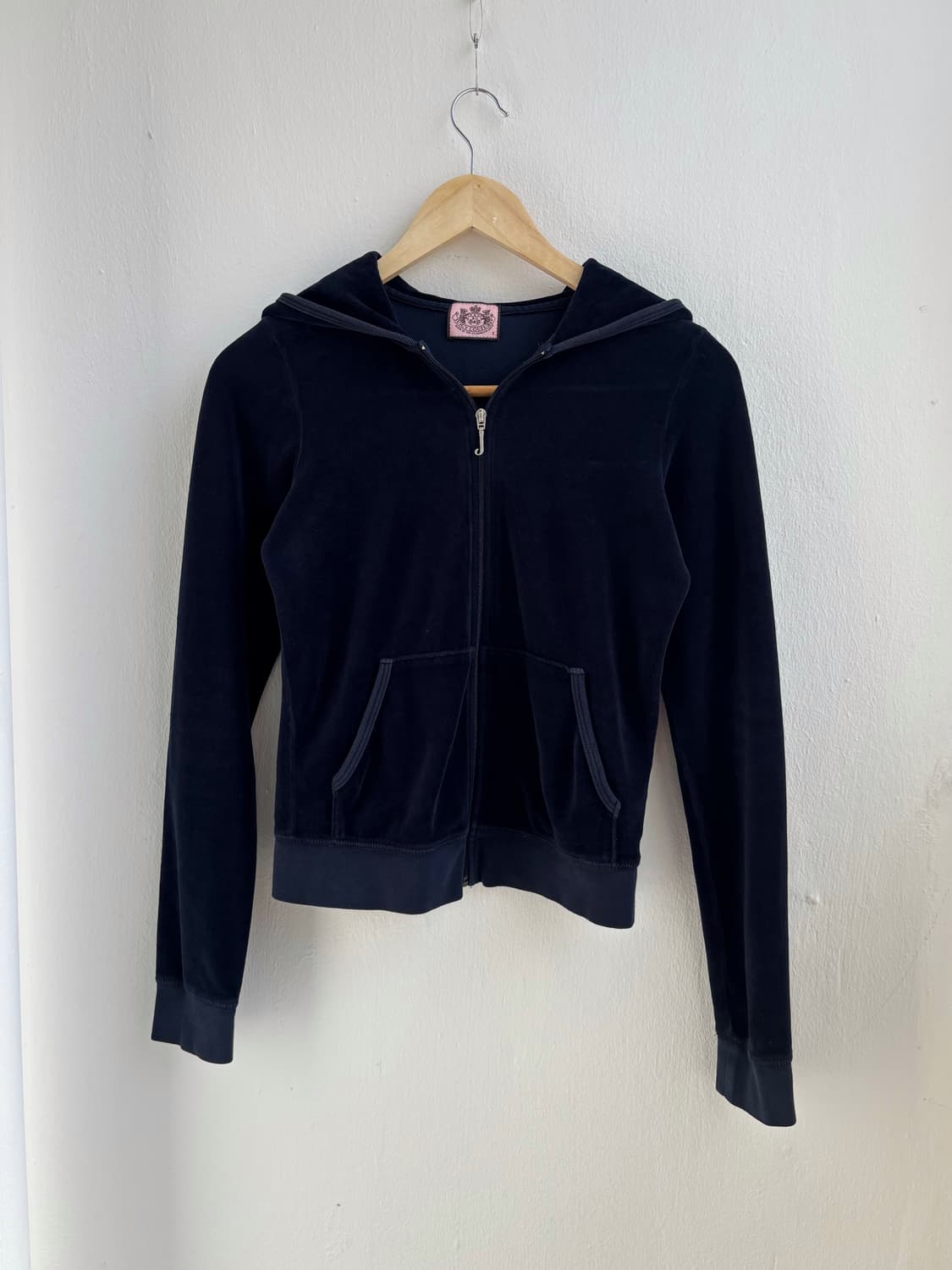 Juicy Couture Navy Velvet Hood Zip-up 상품이미지3