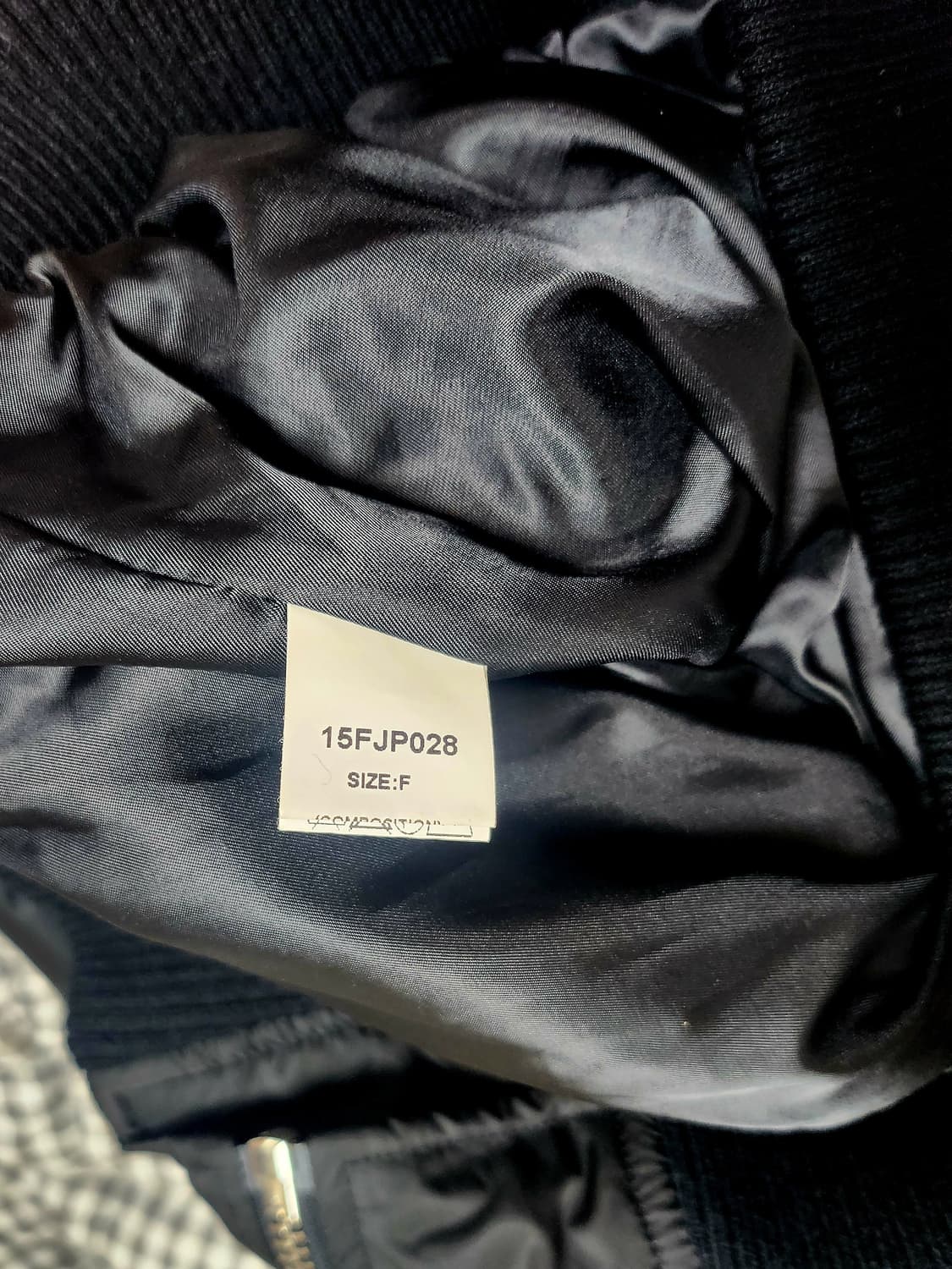 JS. NEW YORK 브랜드의 블랙 봄버 자켓 상품이미지5