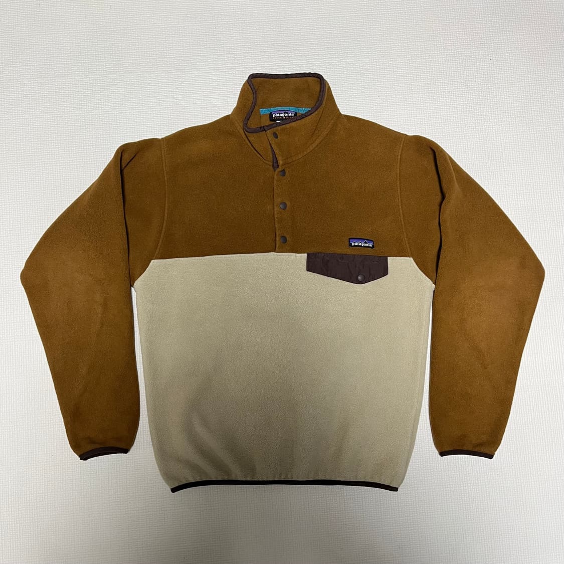 파타고니아 신칠라 브라운/베이지 상품이미지1