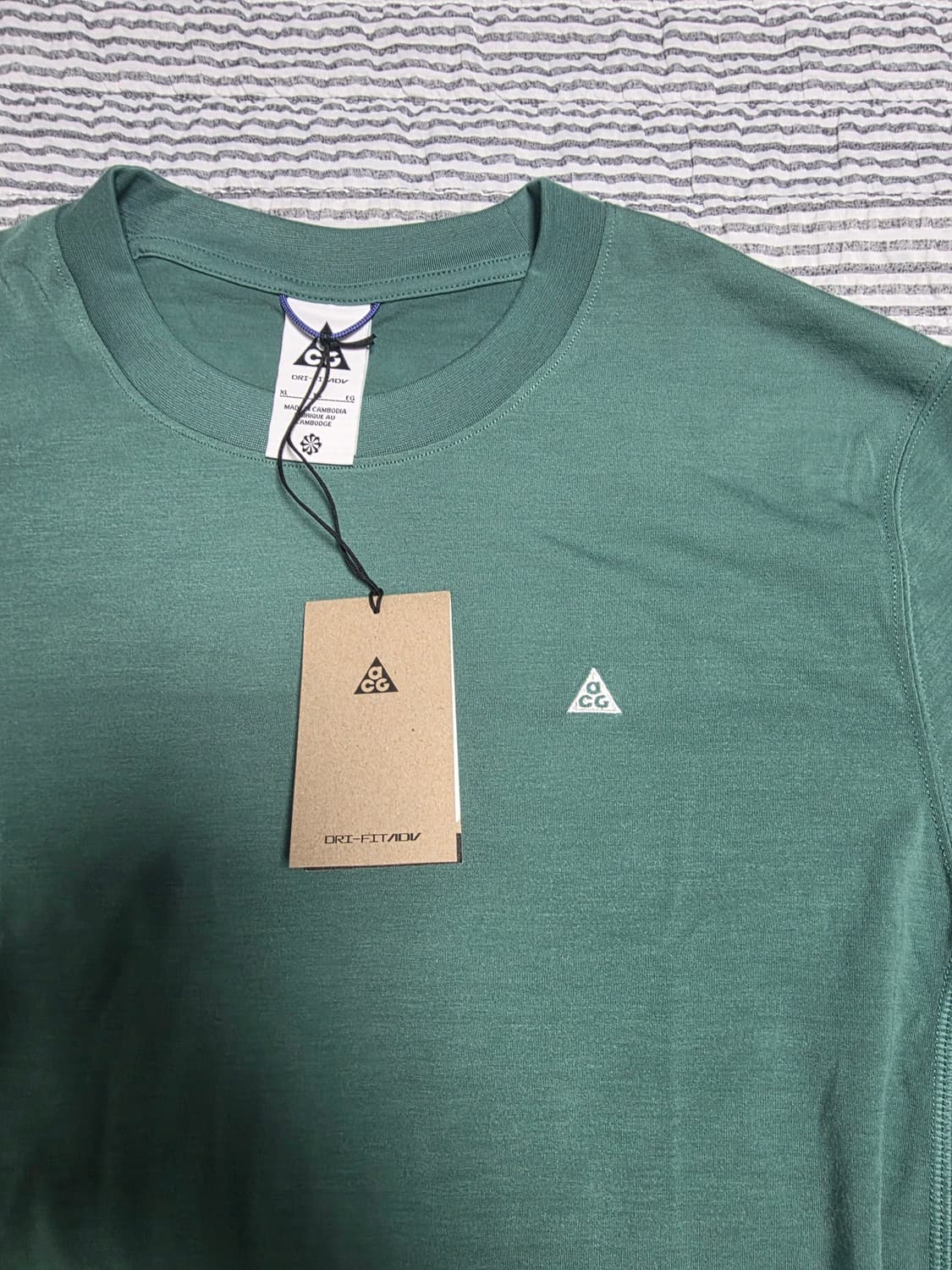 나이키 ACG 드라이핏 UV고트 락스 티셔츠 XL (FN8412-361) 상품이미지2