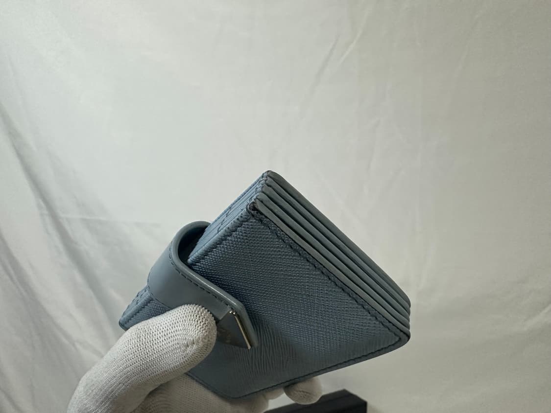 프라다 사피아노 아코디언 카드지갑 크리스탈 (OS) 상품이미지5