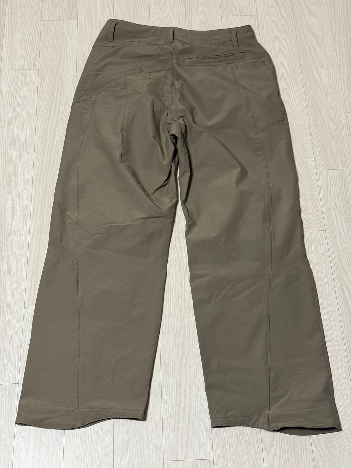 산산기어 패널드 다트 팬츠 애쉬브라운 상품이미지5