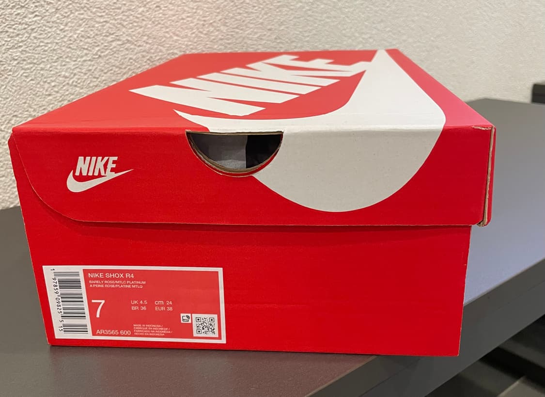 나이키 삭스 R4 우먼스 베얼리 로즈 7(240) 상품이미지5