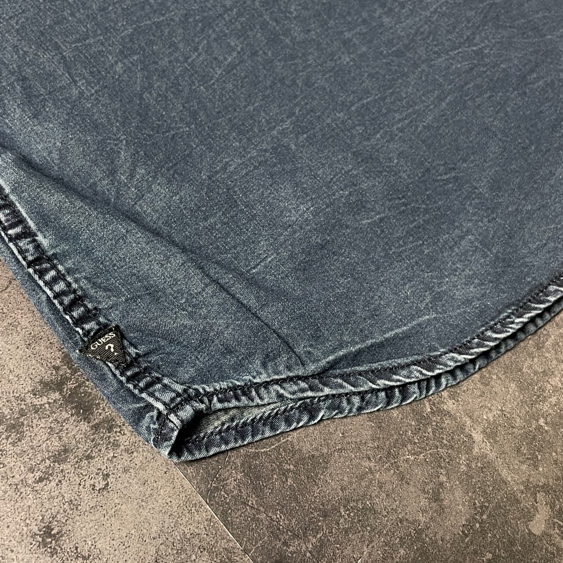 GUESS 게스 빈티지 웨스턴 워싱 코튼 데님 셔츠 A00667 상품이미지8