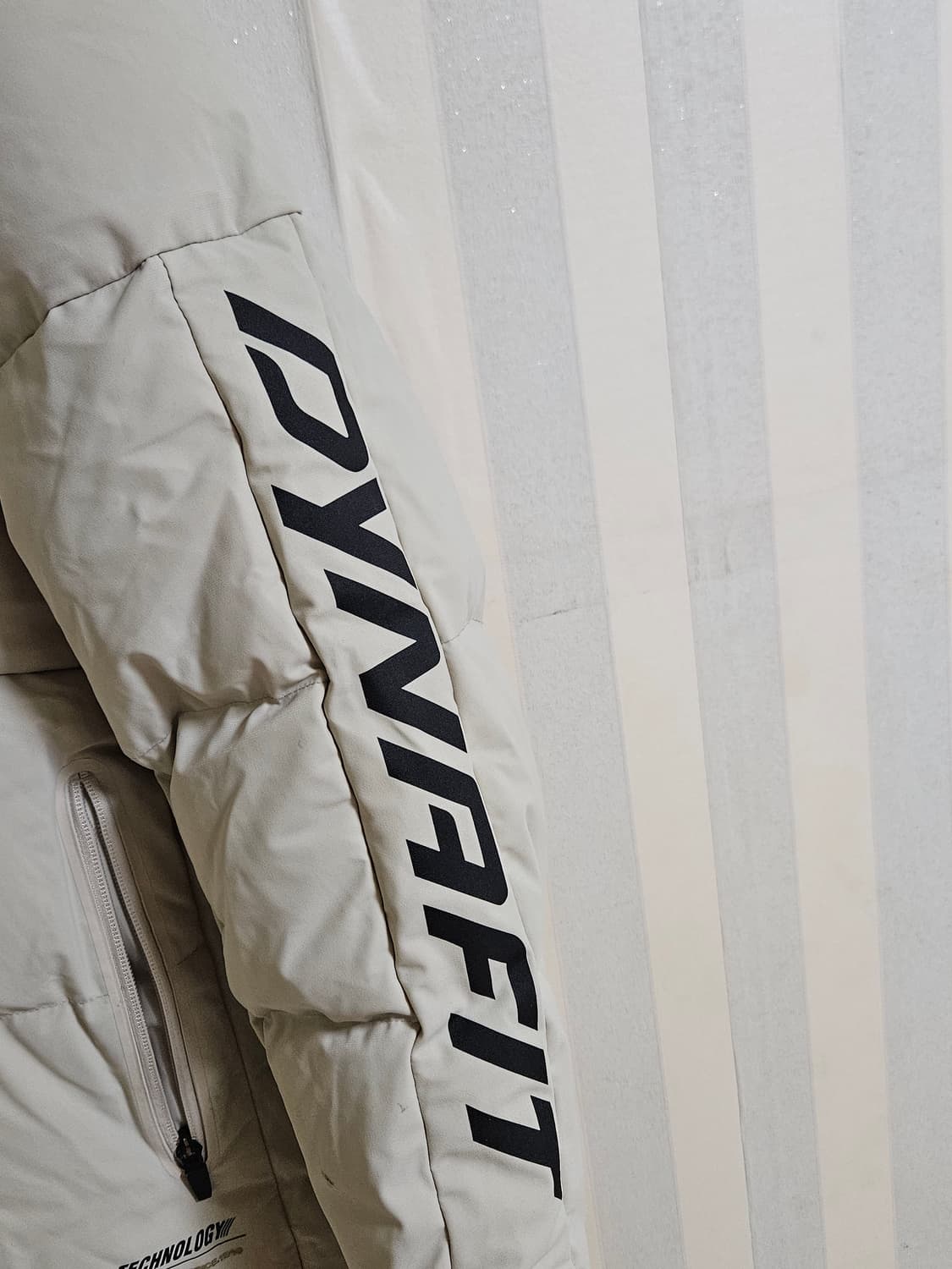 다이나핏패딩 상품이미지2