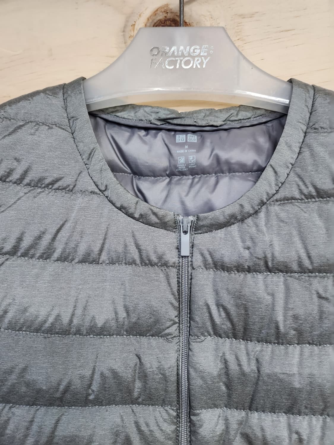 487) 유니클로 경량 패딩 조끼 상품이미지2