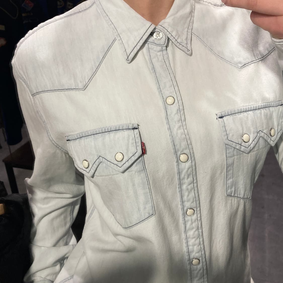 [IM] 리바이스 펄 스냅 데님 셔츠 연청 상품이미지7