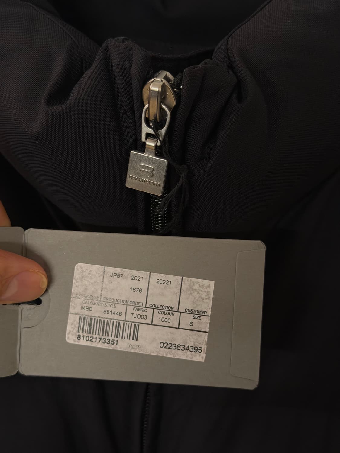 발렌시아가 오버사이즈 패딩 베스트 S 상품이미지5