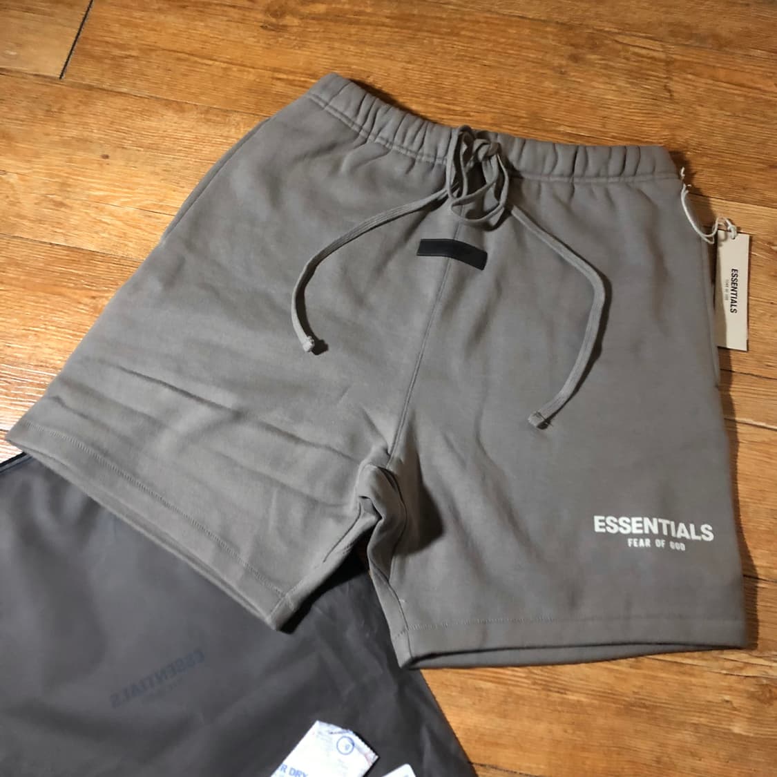 Essentials Shorts Dsrt’Tp 상품이미지2