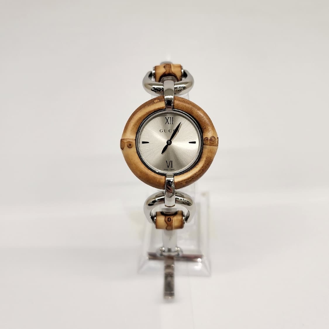 구찌 132.4 뱀부 은장 여성시계 상품이미지1