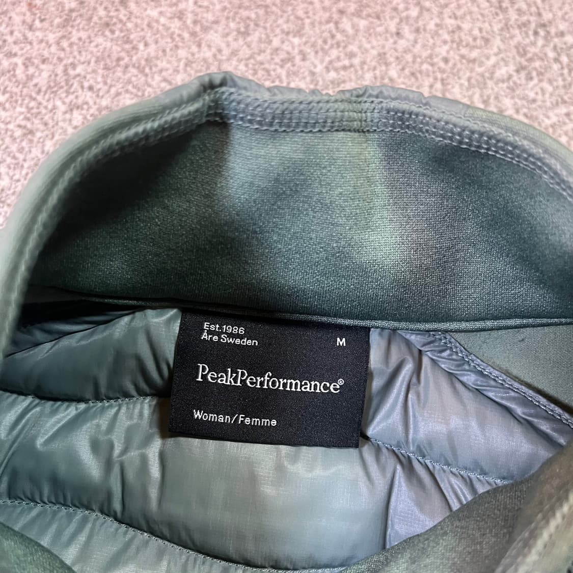 피크퍼포먼스 우먼 덕다운 경량패딩 상품이미지4