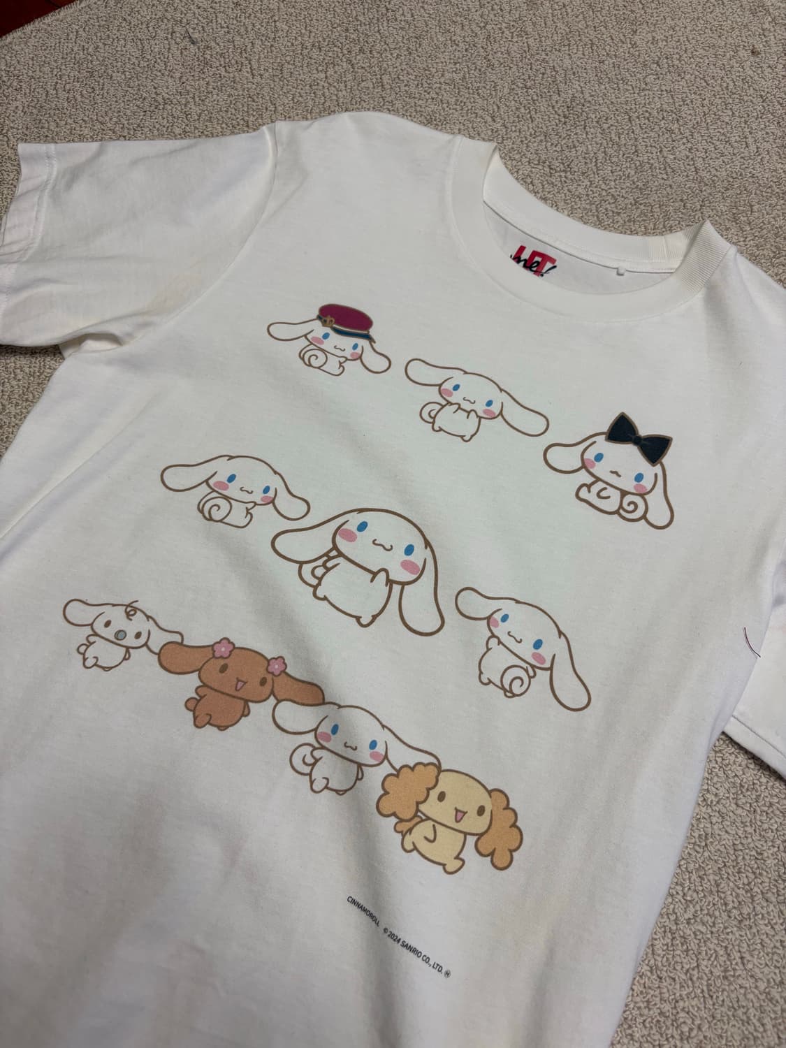 UT 일본 유니클로 시나모롤 반팔 티셔츠 상품이미지1