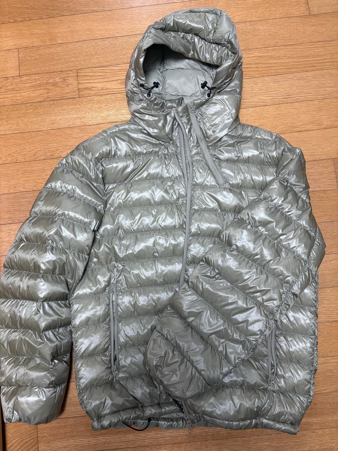 무신사 스탠다드 탱커 경량패딩 올리브 상품이미지1