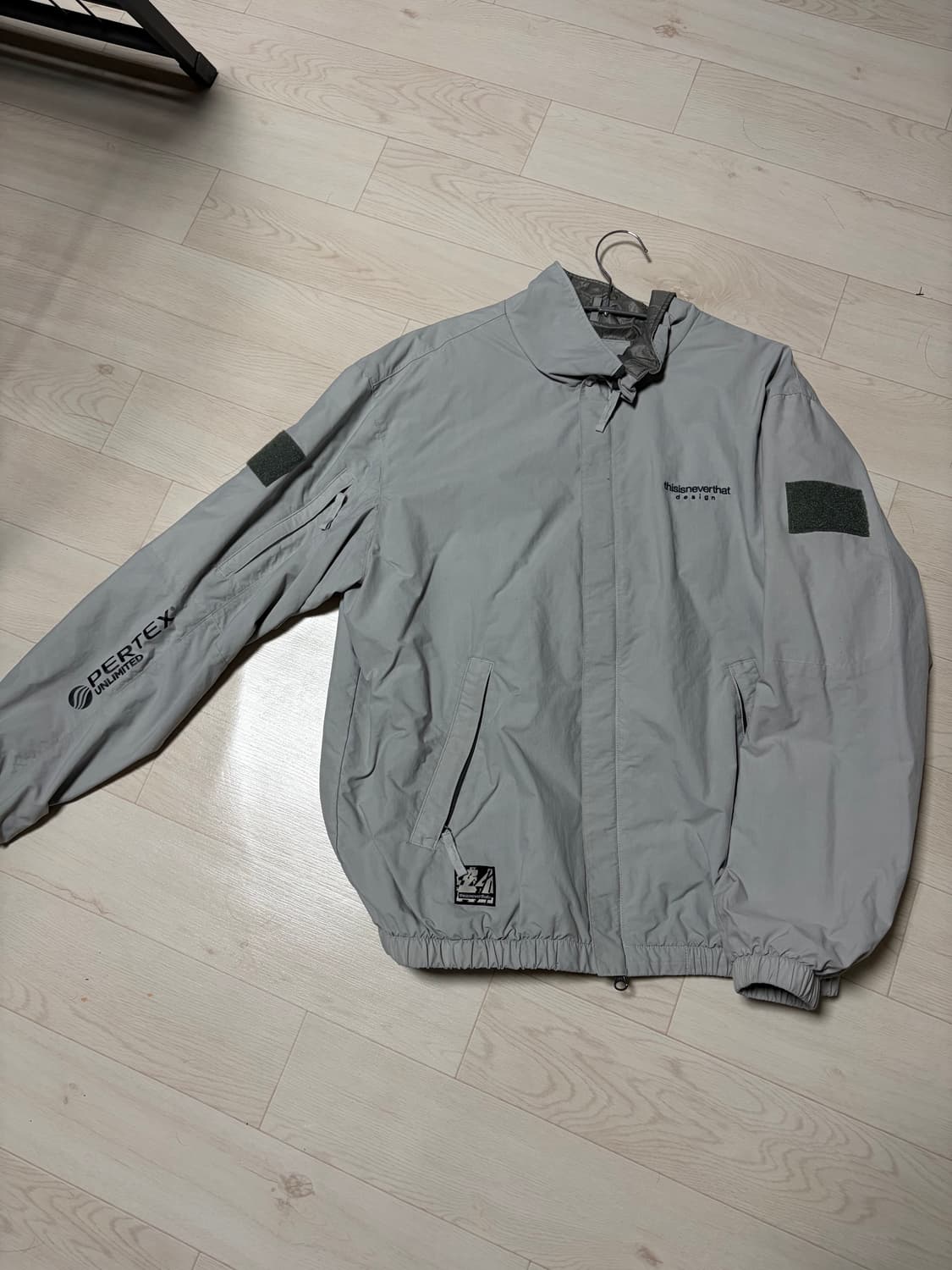 디스이즈네버댓 바람막이 상품이미지1