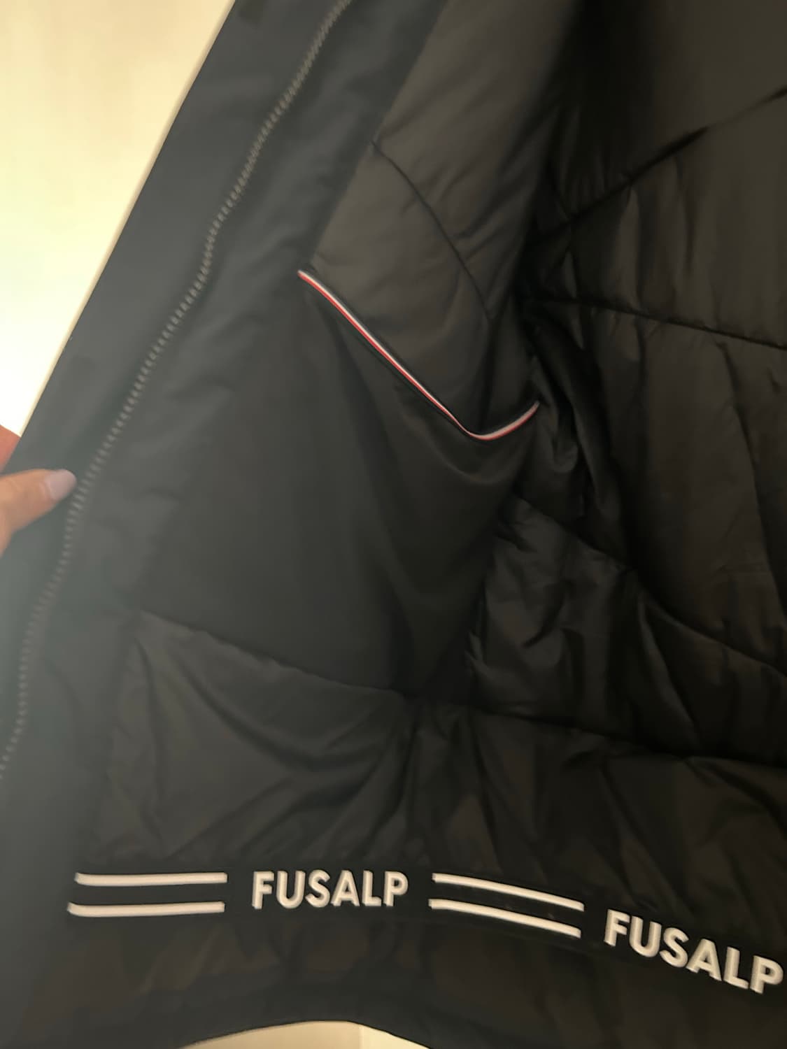 퓨잡 14세 새상품 스키복겸패딩 상품이미지6