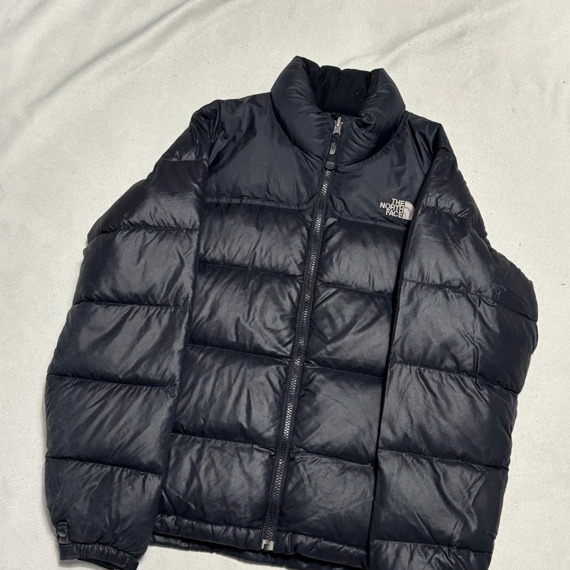 85 노스페이스 눕시 700 블랙 패딩 상품이미지1