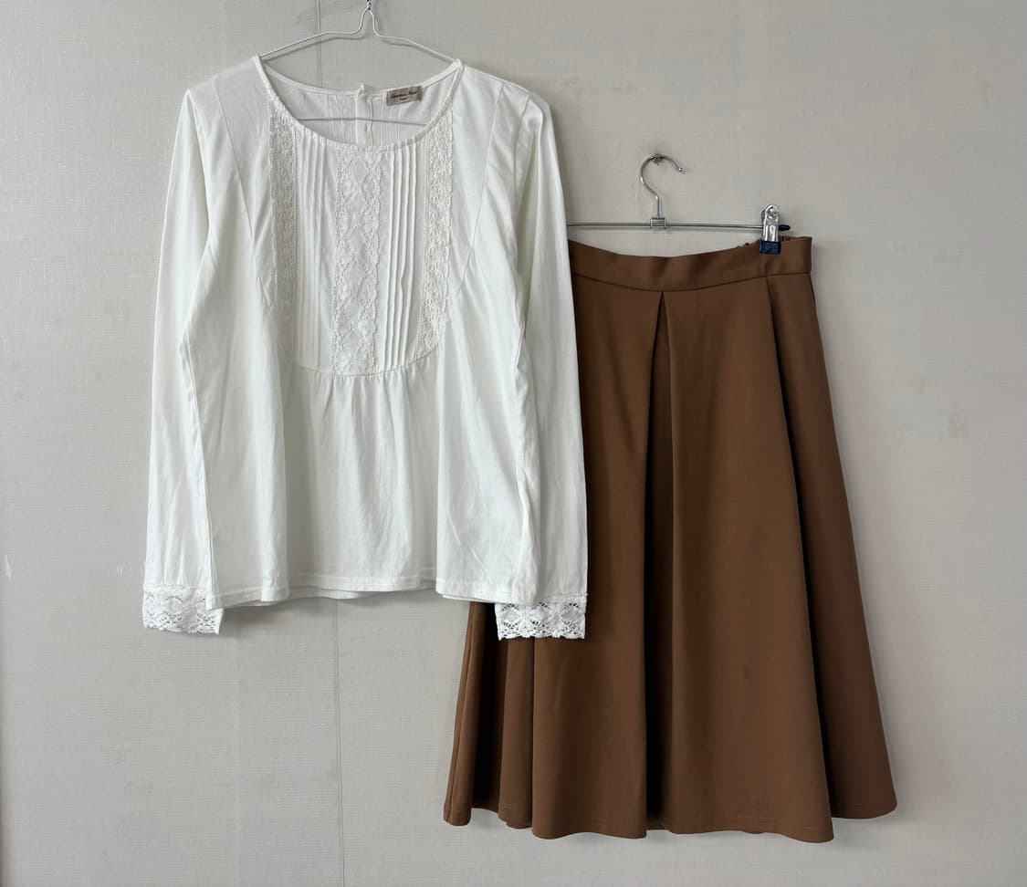 사만사모스 자수 티셔츠+gu치마 상품이미지1