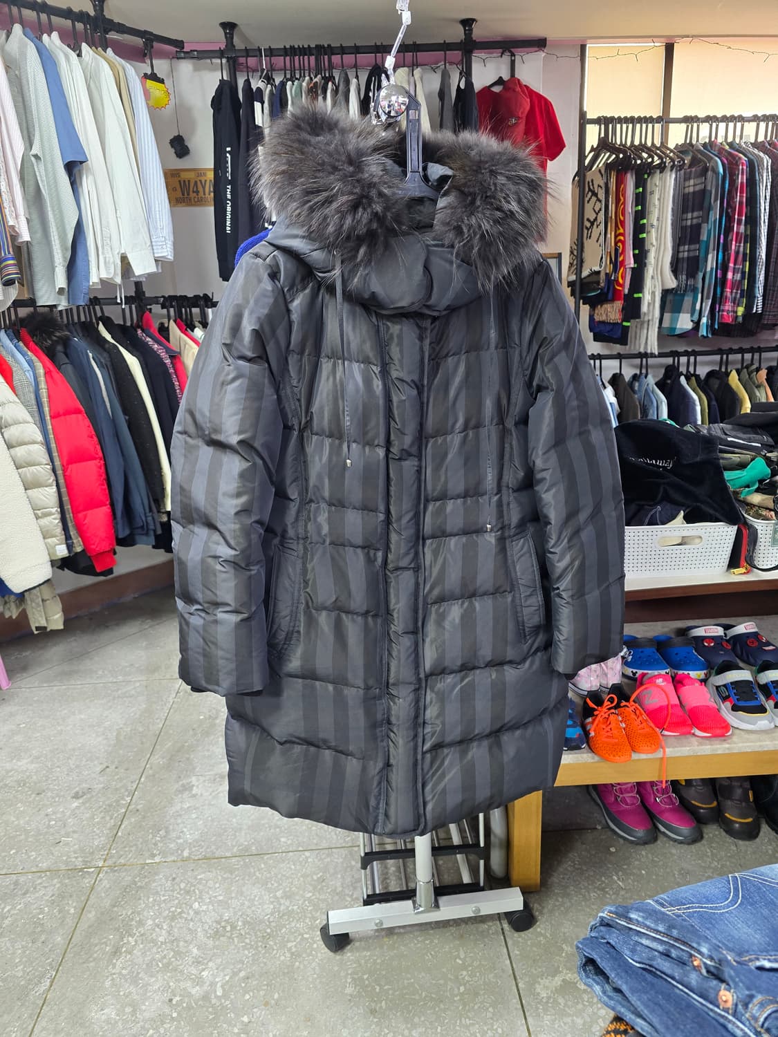 크로커다일 후드 퍼 롱패딩 블랙 (1330) 상품이미지1