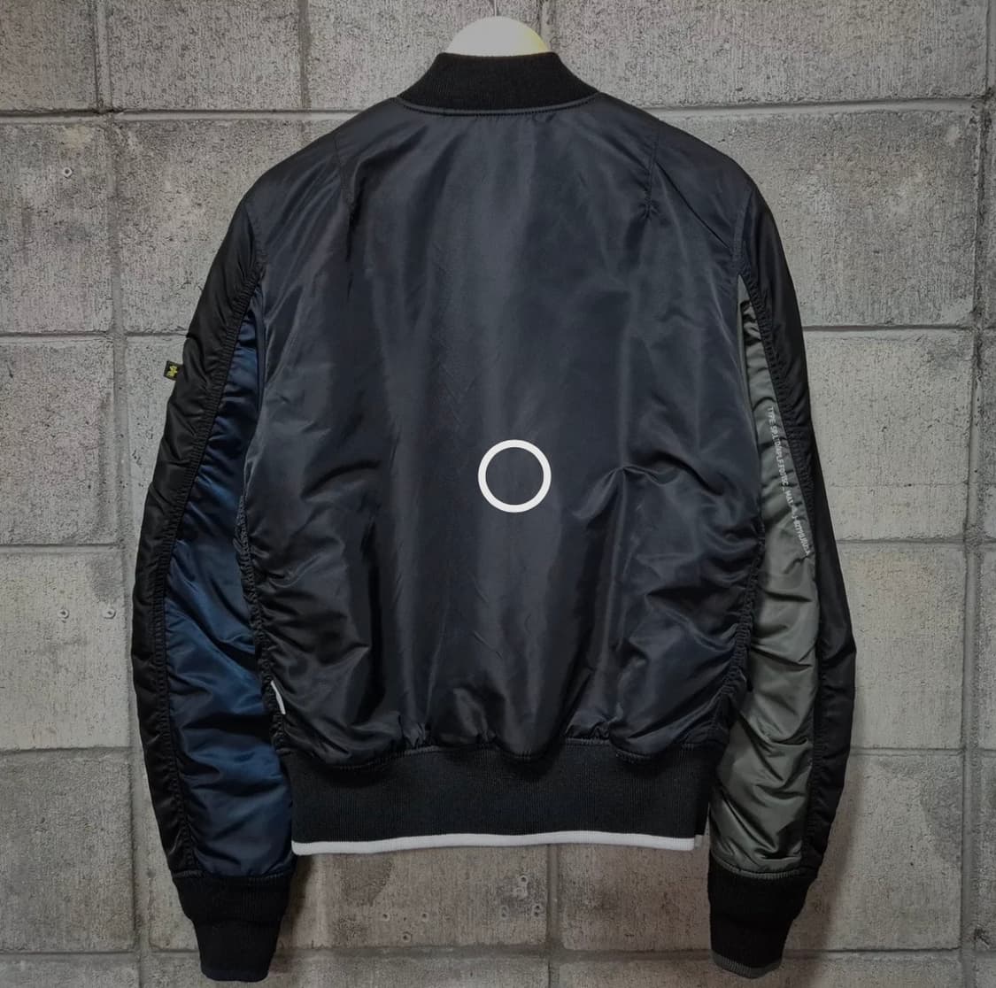 알파인더스트리 라이풀 MA-1 항공점퍼 M  상품이미지6