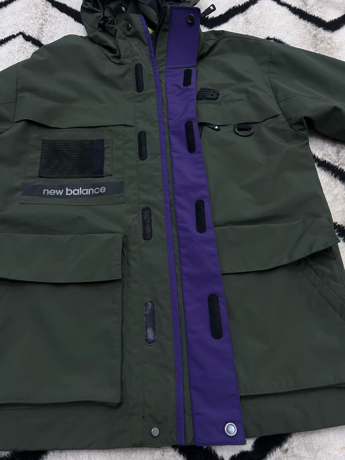 [S]뉴발란스 유틸리티 카고 후드바람막이/카키 상품이미지5