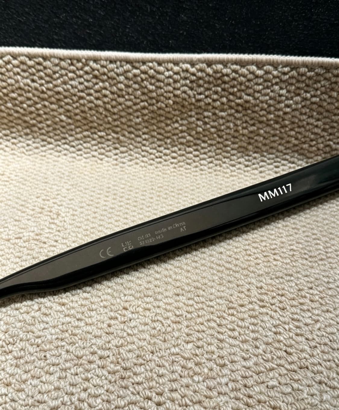 젠틀 몬스터 x 메종 마르지엘라 MM117 블랙 클리어 상품이미지7