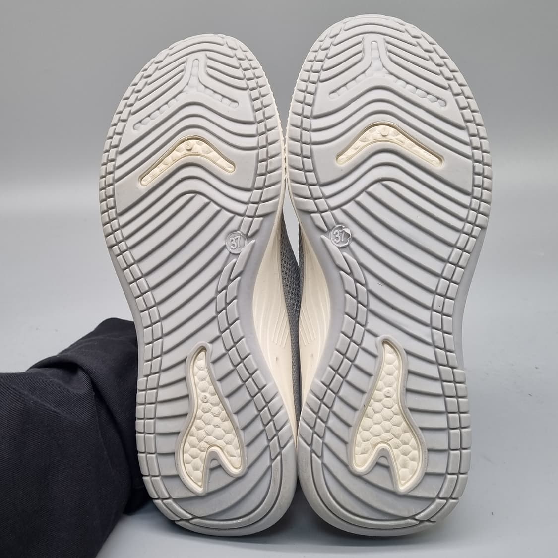 르까프 니트 여성슬립온 235 상품이미지3