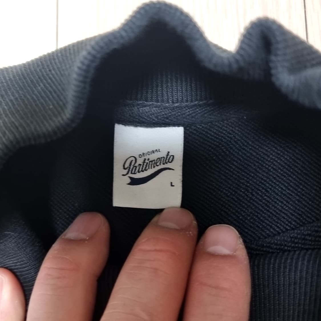 파르티멘토 블랙 목넥 맨투맨 티셔츠(105-110) 상품이미지6