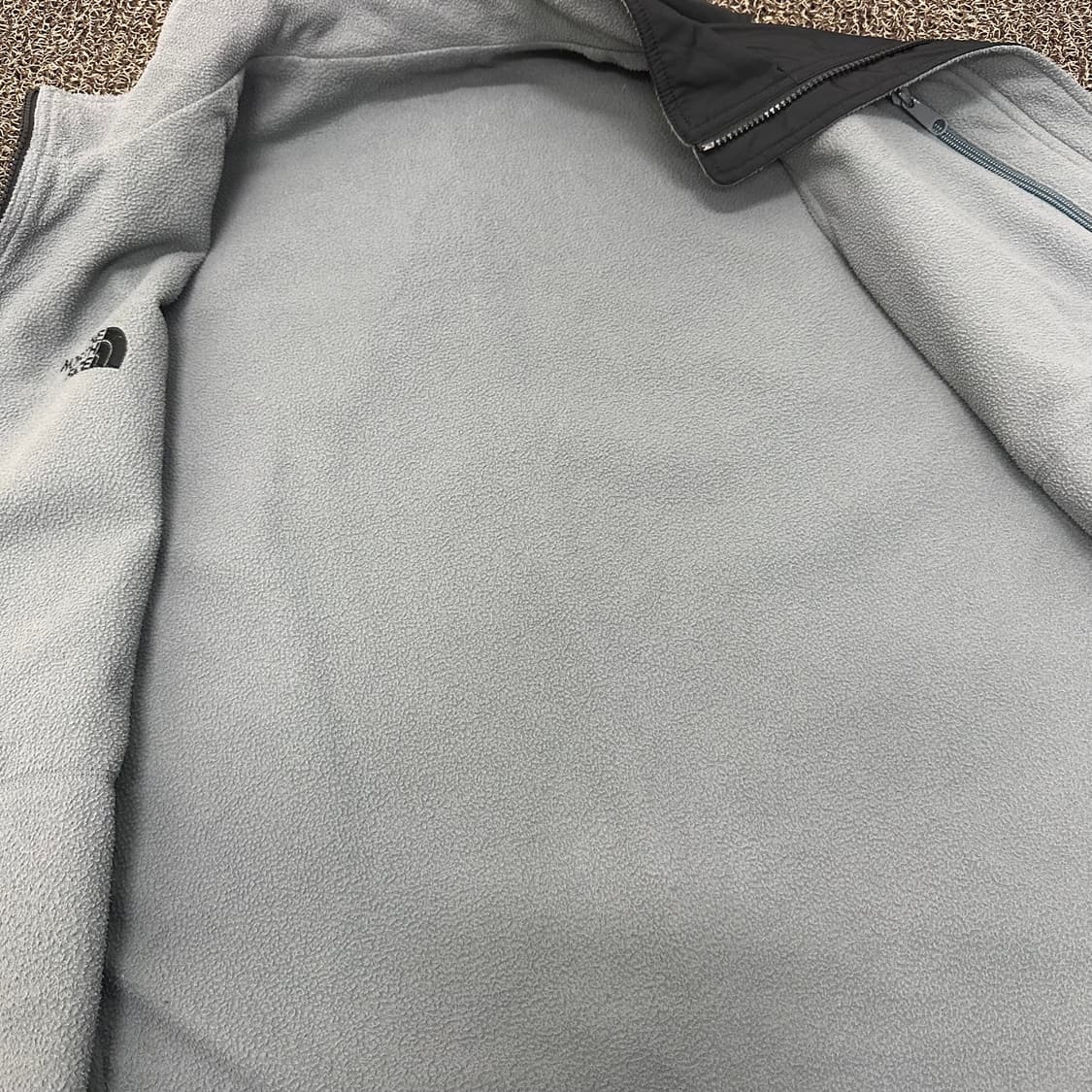 노스페이스 기모 양면 조끼 블랙 M 상품이미지7