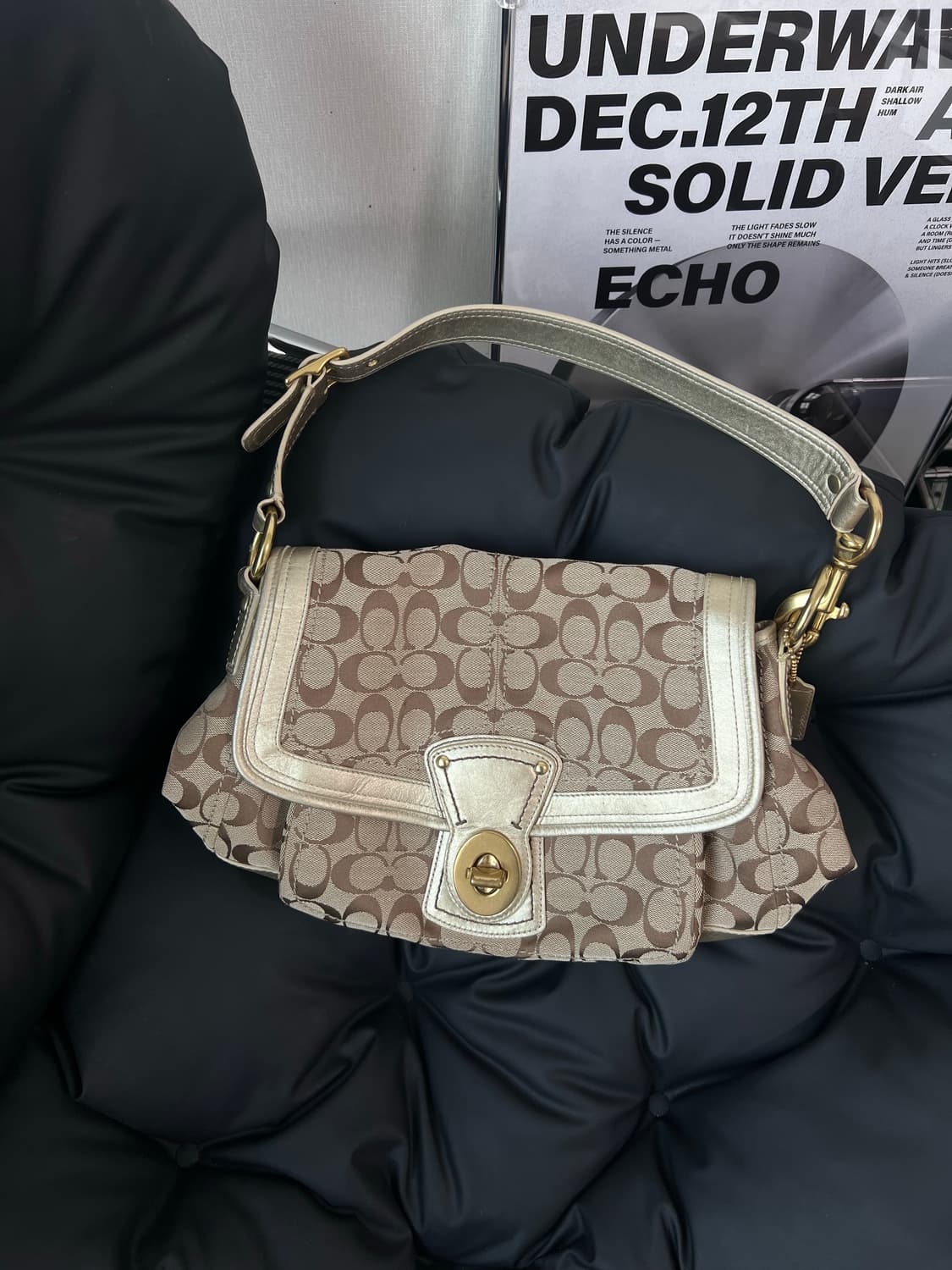 코치 Legacy Ali 숄더백 상품이미지1