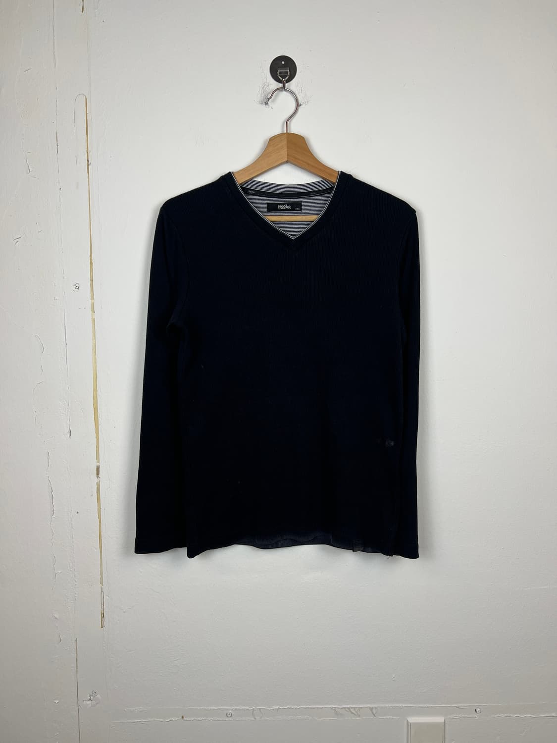 Mossimo 블랙 V넥 긴팔 티셔츠 M 상품이미지1