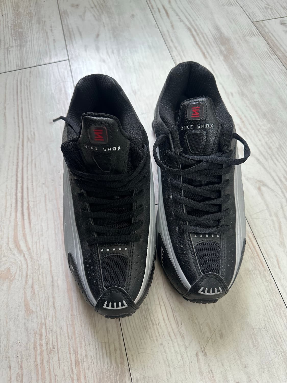 나이키 샥스 R4 메탈릭 실버 레드 260(8US) 상품이미지7