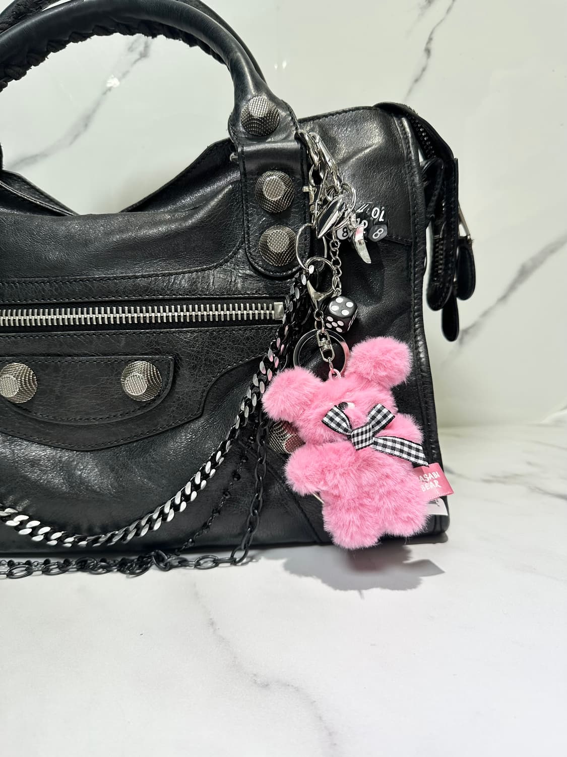 [A 정품] 발렌시아가 자이언트 시티 모터백 미디움 블랙 상품이미지3