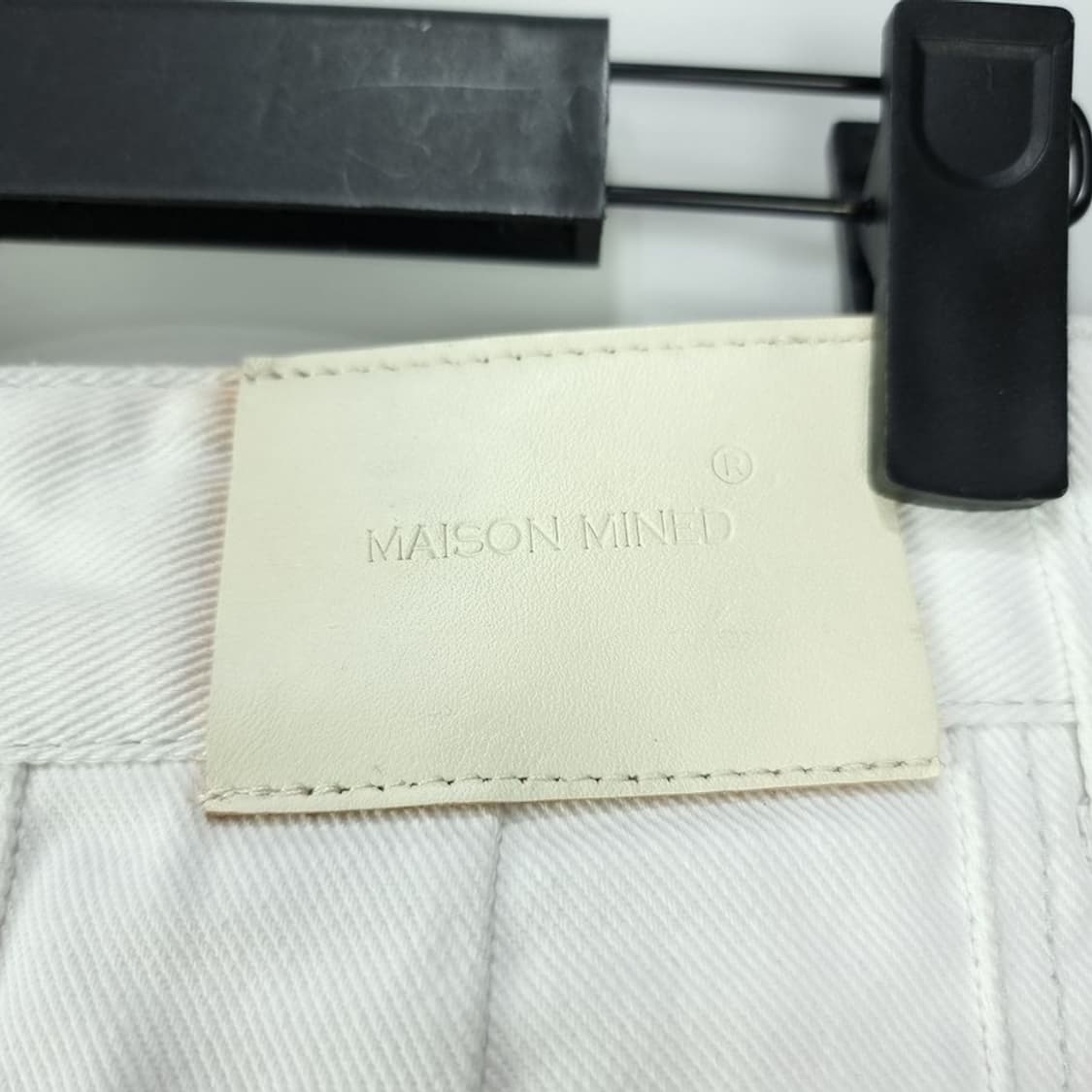 [메종미네드] 헴 버튼 유틸리티 와이드 카고 팬츠 화이트 M20149 상품이미지6