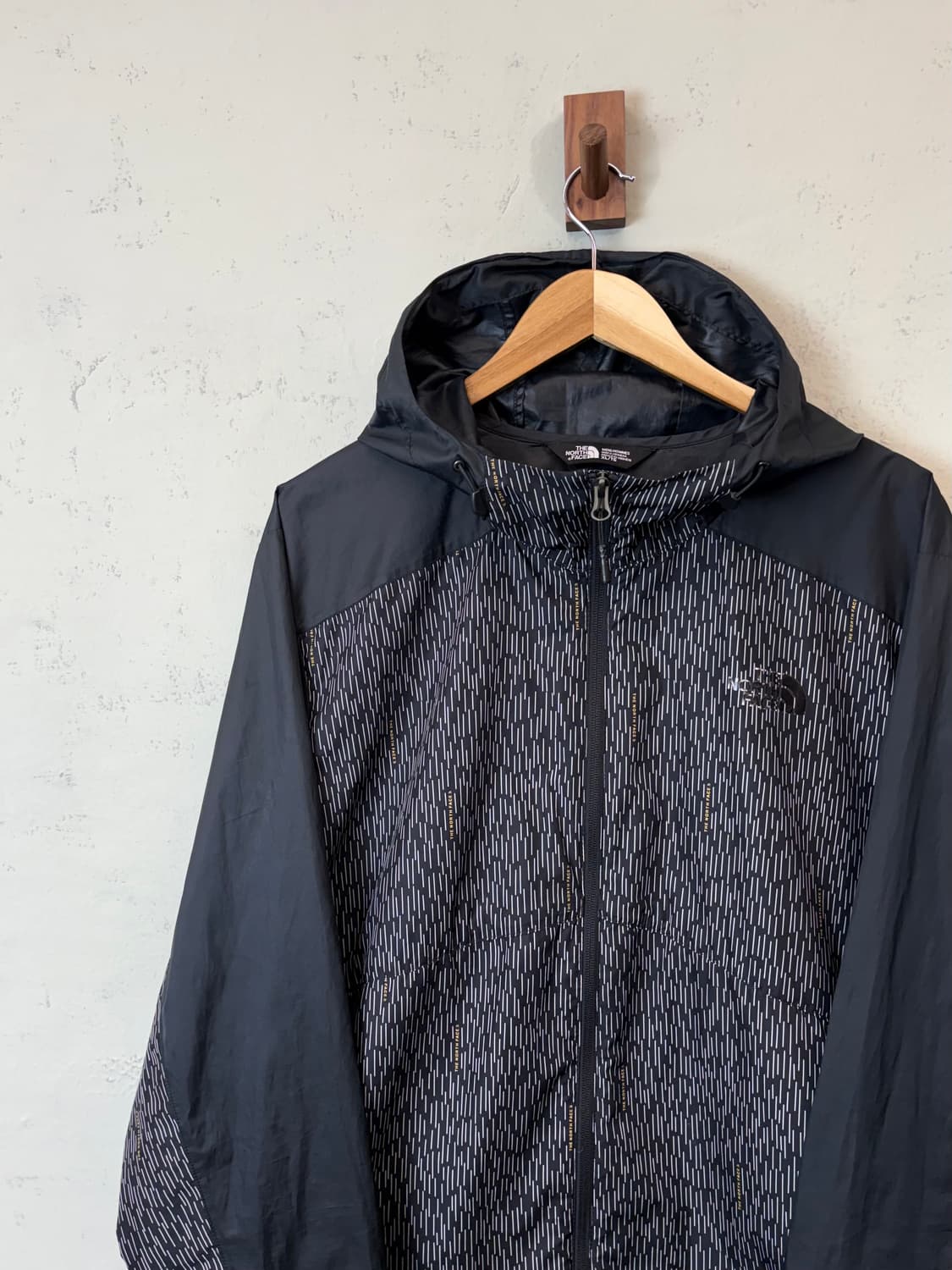 노스페이스 나일론 패턴 바람막이 블랙 상품이미지5