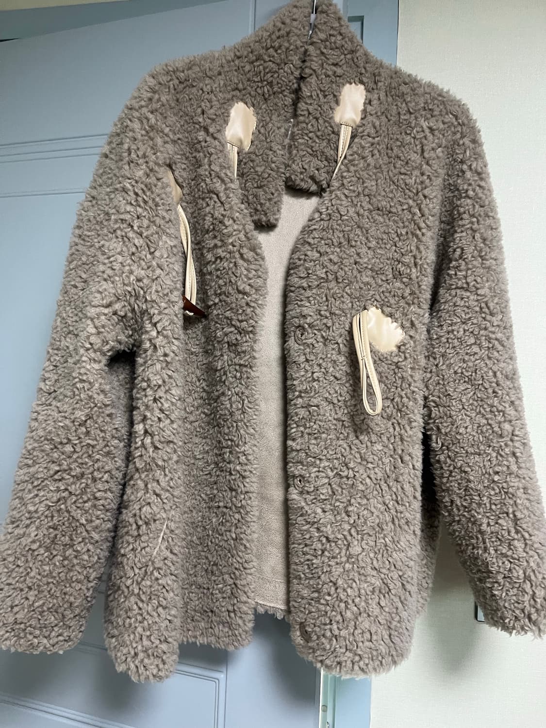 르니나 뽀글이 무스탕 상품이미지2