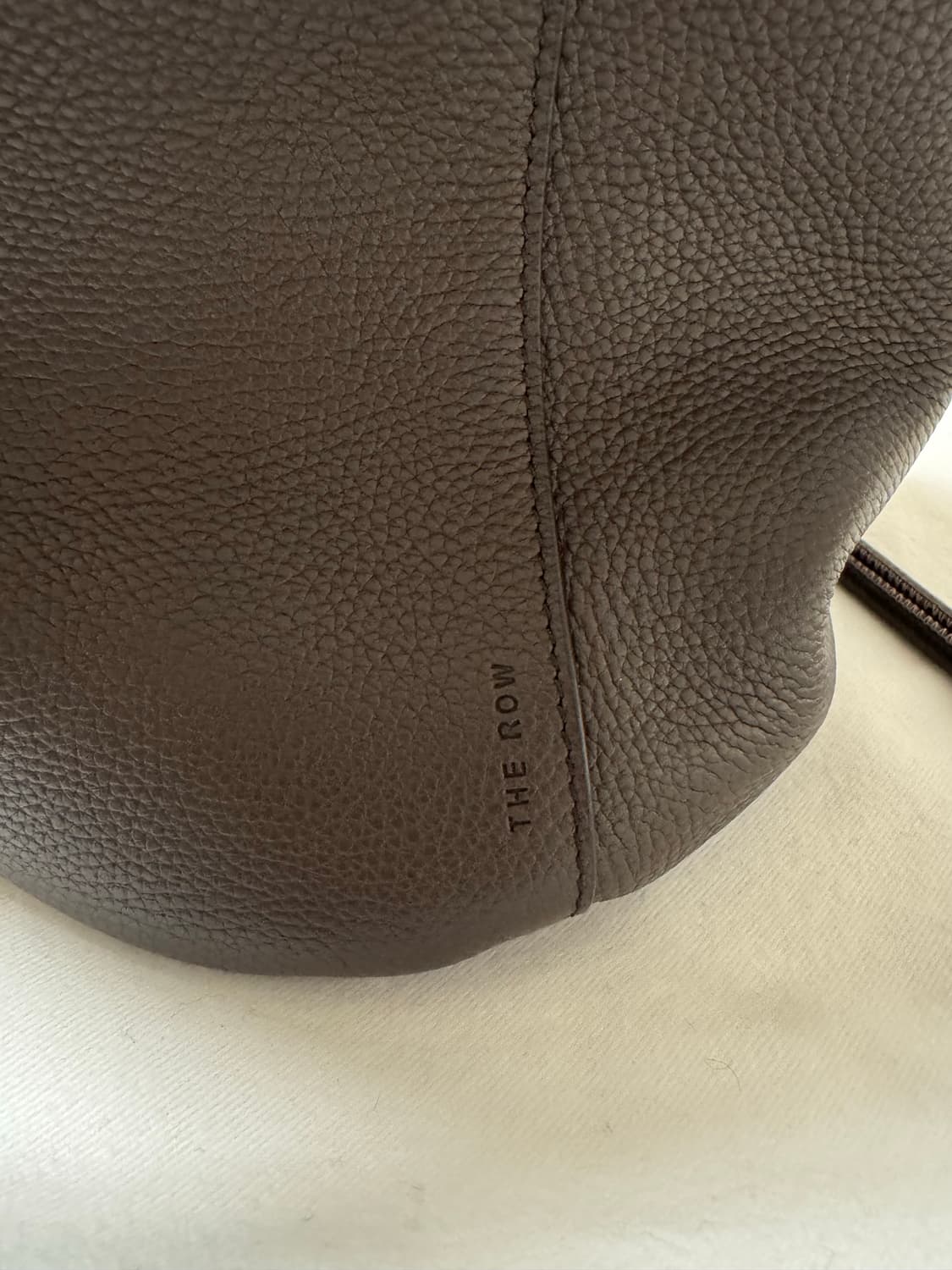 The row joe backpack 더로우 조 백팩 브라운 상품이미지7