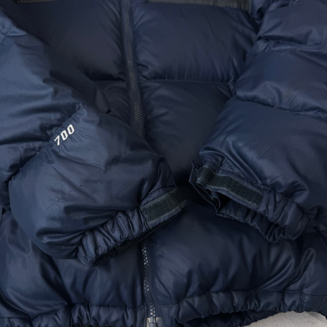 노스페이스 700 눕시 구스다운 푸퍼 패딩 네이비 상품이미지4