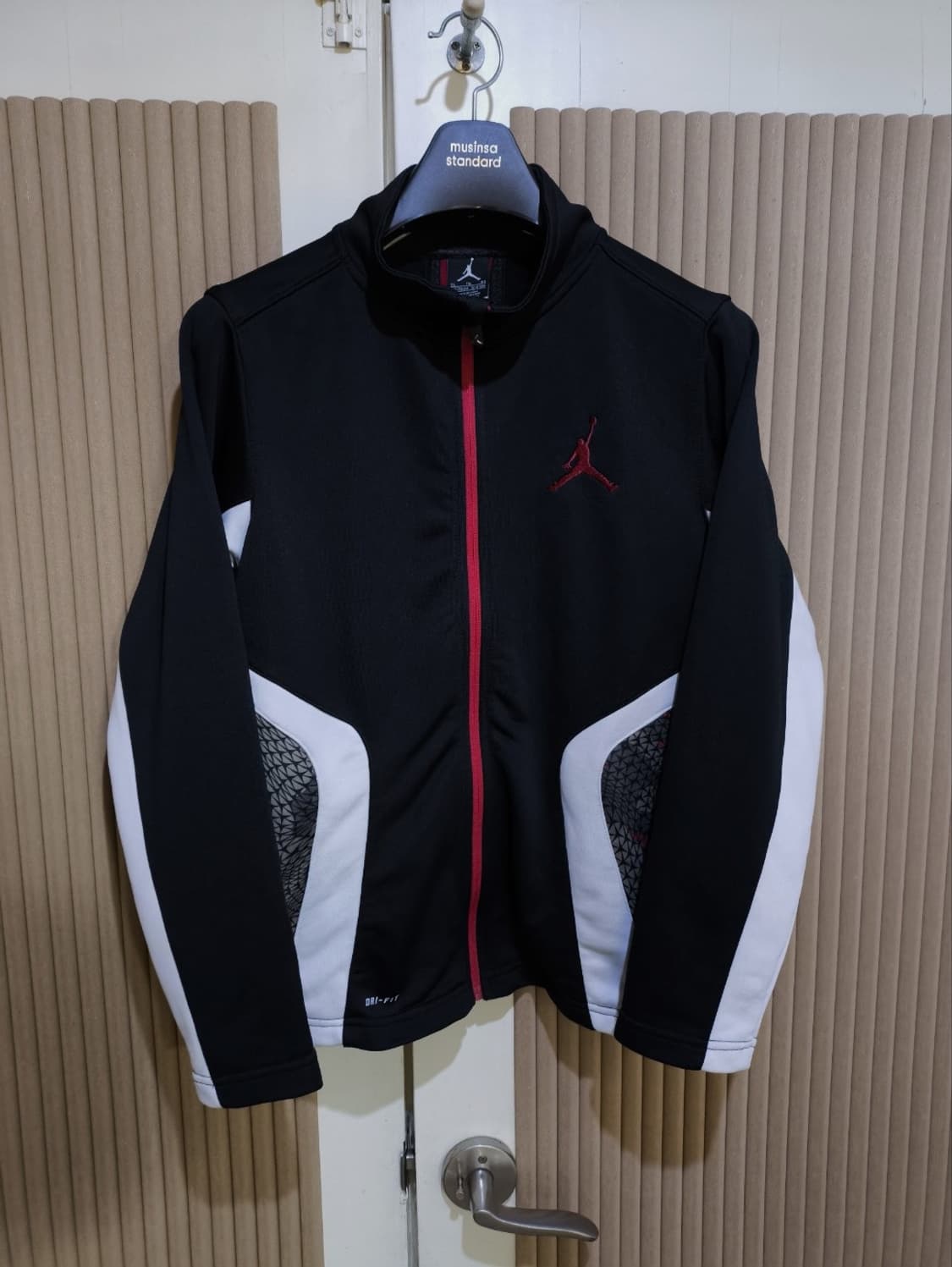 조던 드라이핏 트랙집업 운동복 상품이미지1