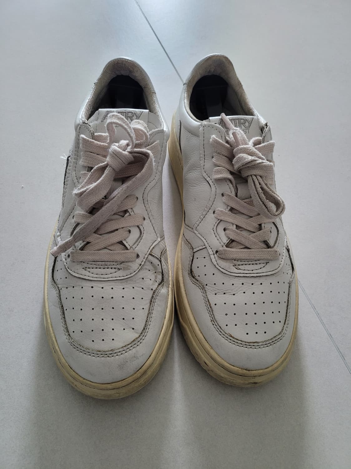 [판매] 시간이 흐를수록 멋진, 오트리 메달리스트 화이트 (43 사이즈) 상품이미지3